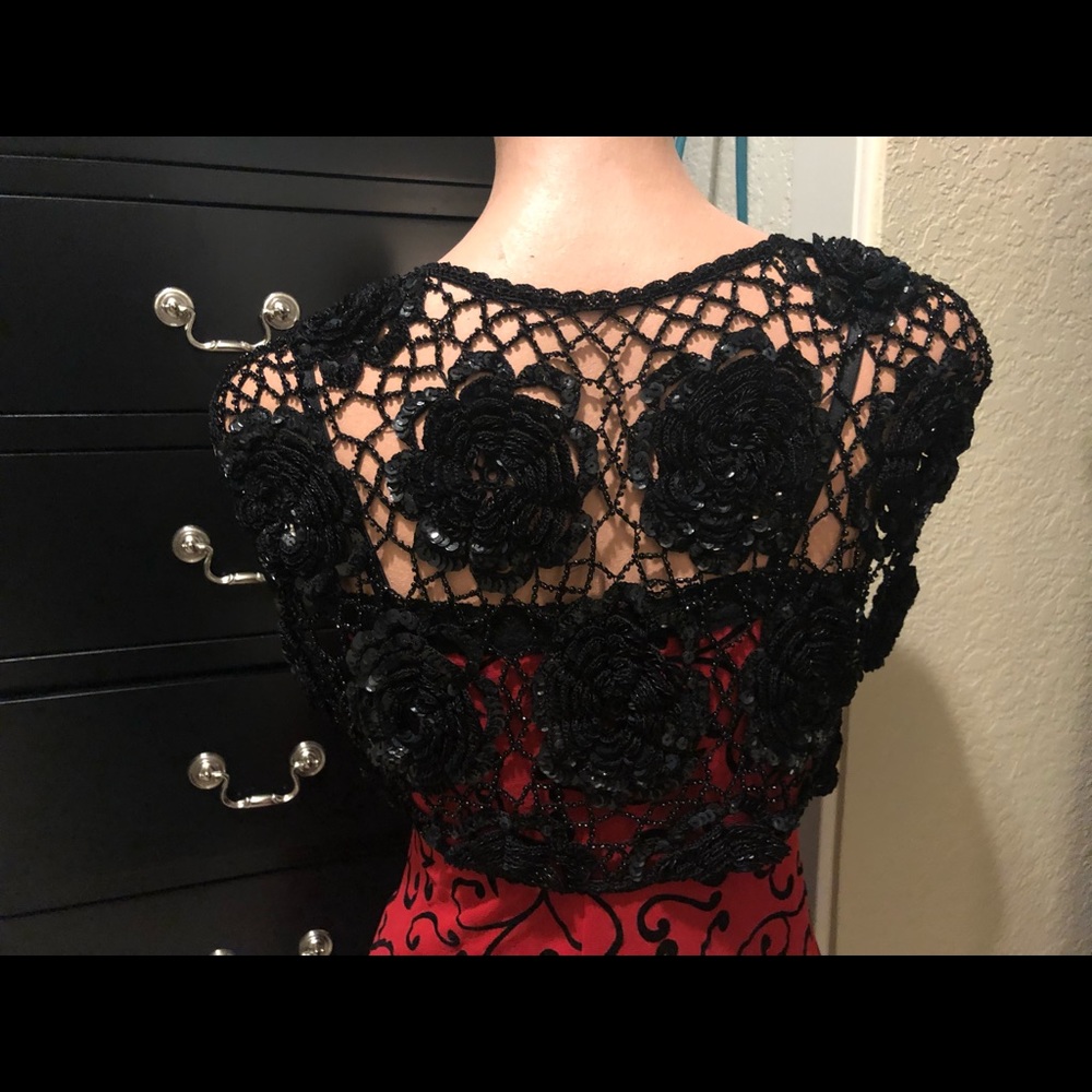 Black Beaded Floral Roses Shrug Bolero Goth Lace